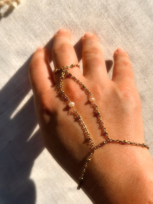 Pearly Double Handchain